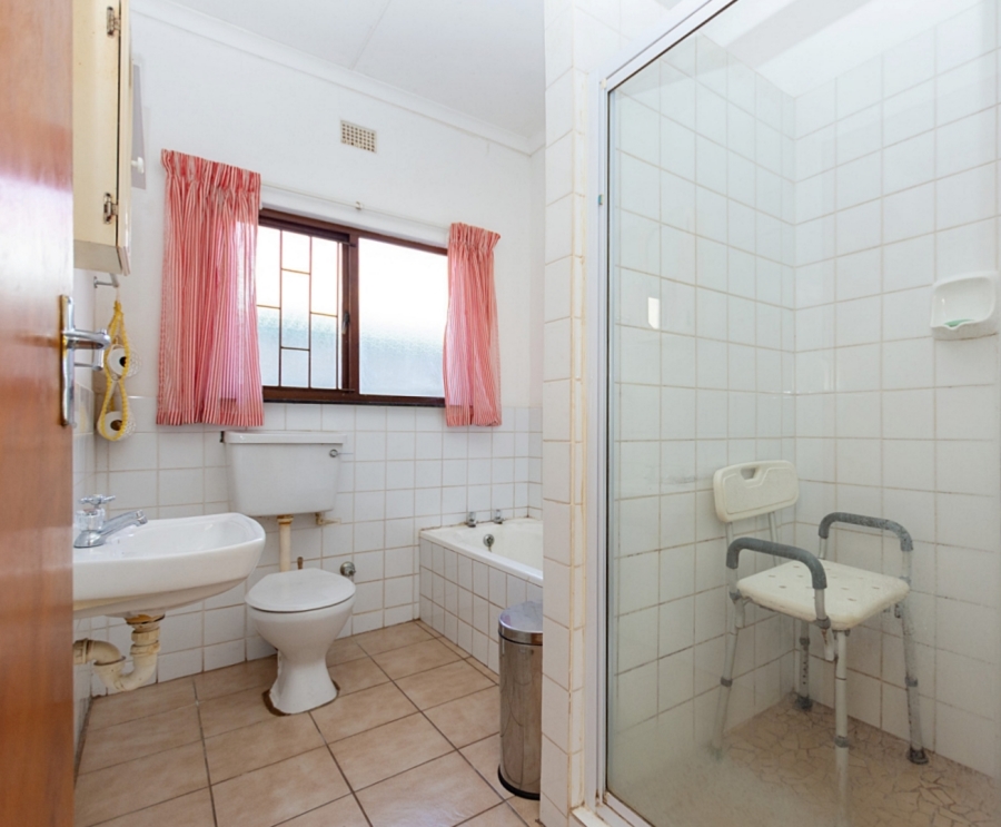 2 Bedroom Property for Sale in Laaiplek Western Cape